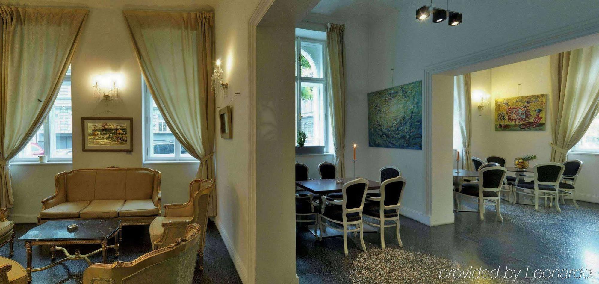 Hotel Assenzio Prague Luaran gambar